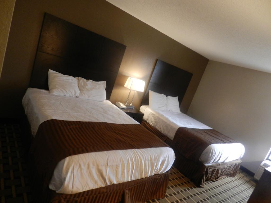 Haven Inn & Suites دولوث الغرفة الصورة